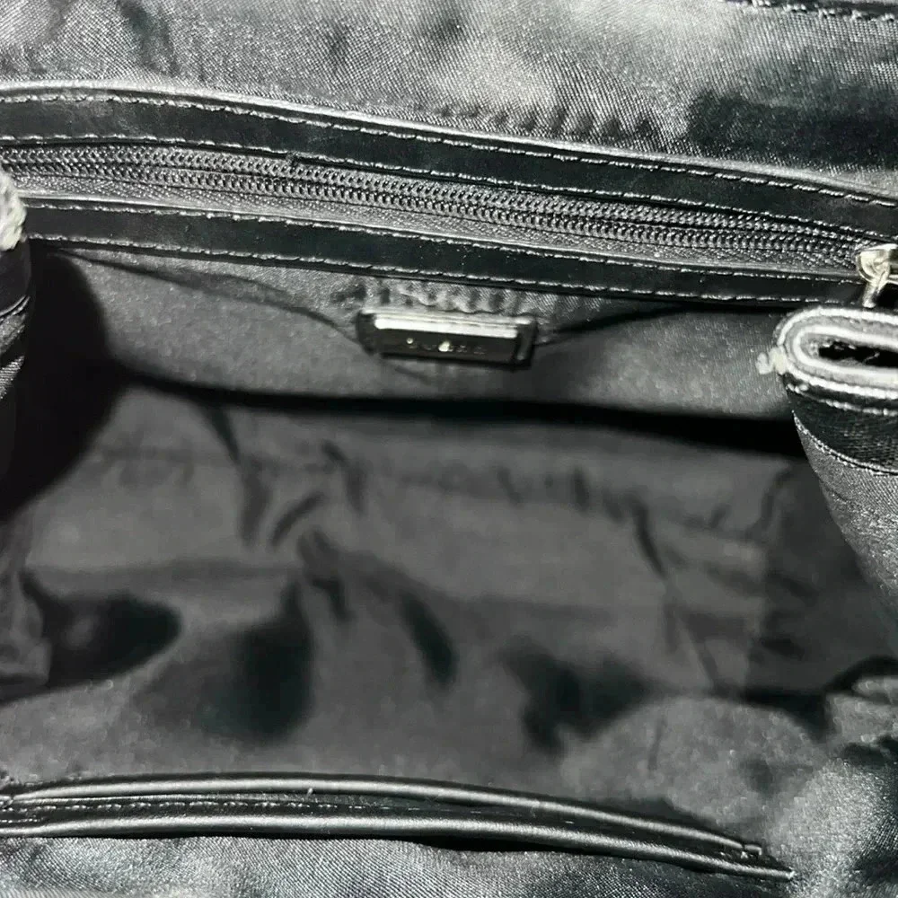 GUESS Los Angeles Unisex Black Vegan Small Silver Tone Hardware